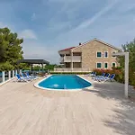 Apartman Lovely In Mrljane