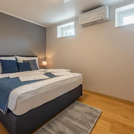 Apartment Front In Mrljane