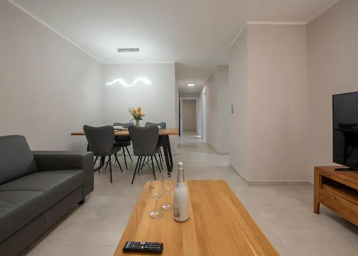 Lägenhet Front In Mrljane