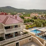 Front In Mrljane